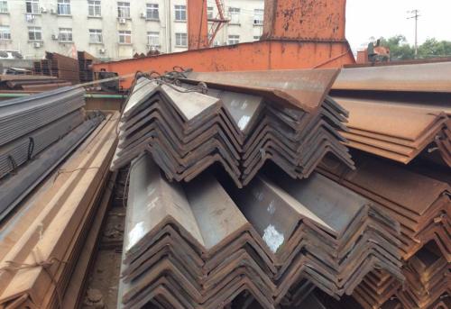 角鋼市場(chǎng)可以密切關(guān)注動(dòng)態(tài) 角鋼市場(chǎng)可以密切關(guān)注動(dòng)態(tài)